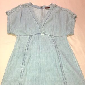 Women’s Light wash Denim dress